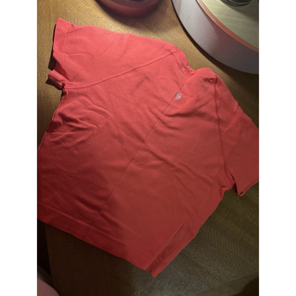 Lululemon Women's M Pink Solid Crew Neck Short Sleeve Stretch T-Shirt
